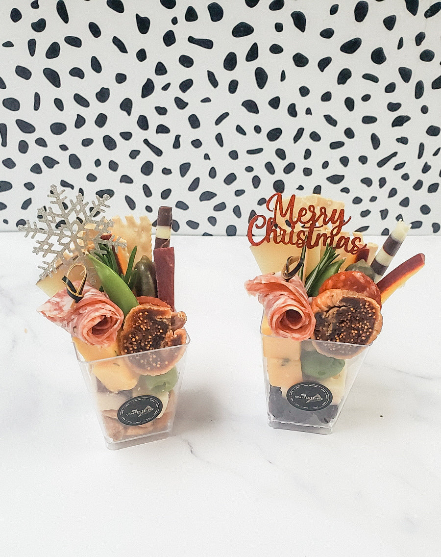 Very Merry Gourmet Snack CharCUTErie Cups